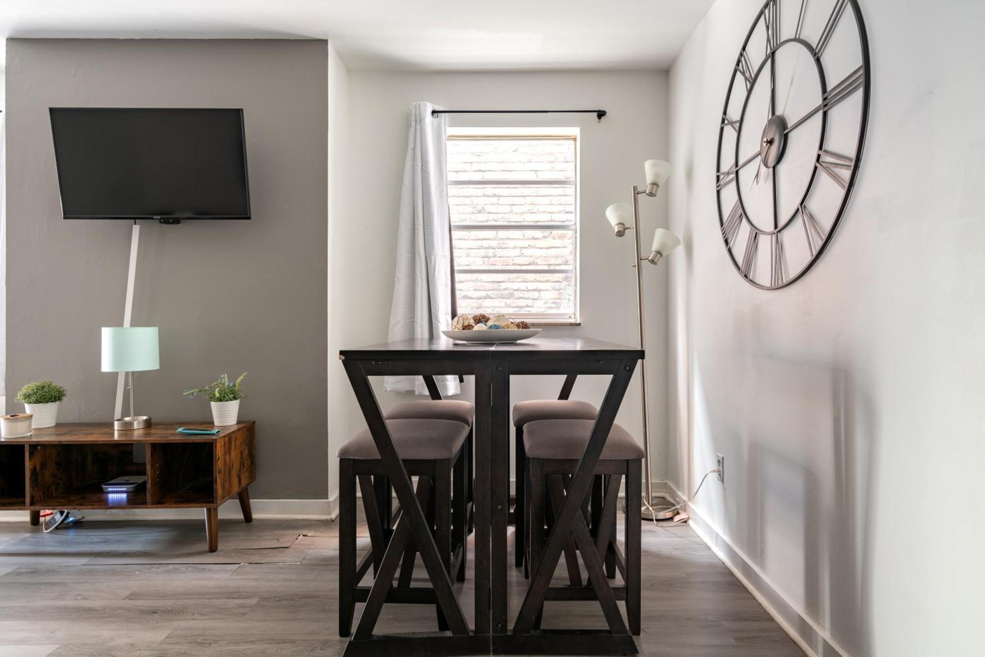 Apartment Short North Convention Private Parking Pets
