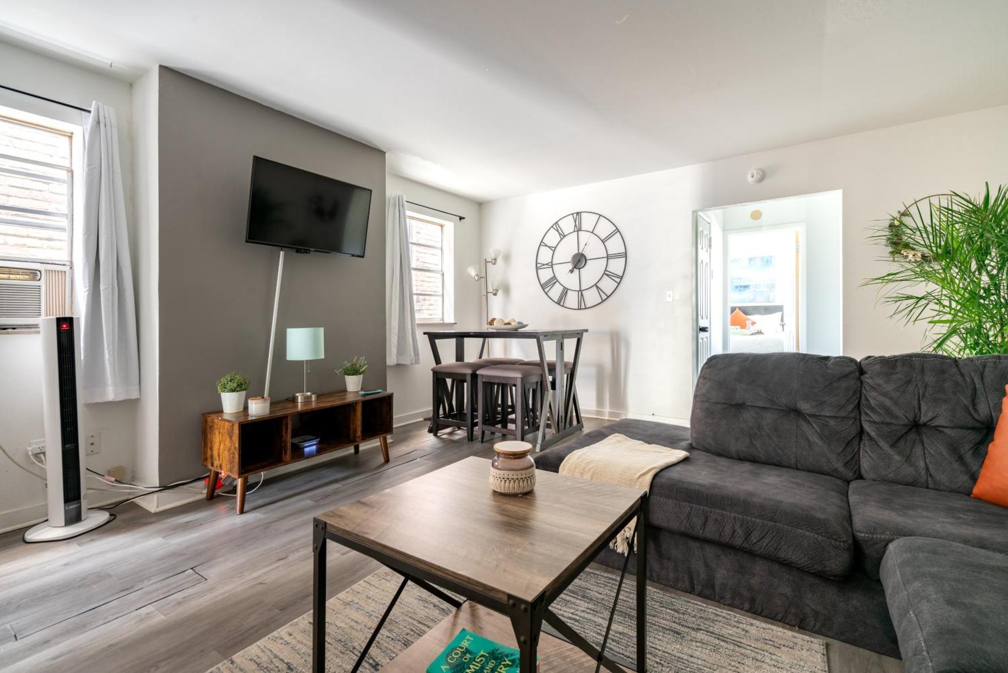 Short North Convention Private Parking Pets Apartment *